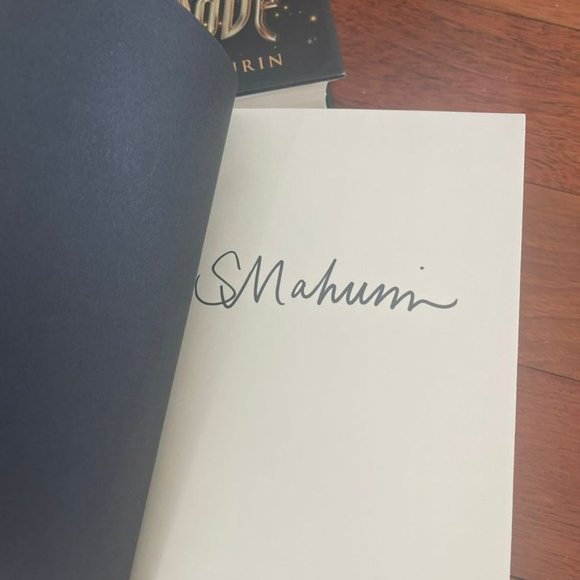 SIGNED BY SHELBY MAHURIN - Serpent & Dove Trilogy - Books 2/3 Signed First Ed - Picture 3 of 3